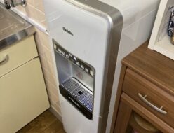 東京都武蔵村山市の一般家庭に設置した水道直結ウォーターサーバー ピュレストスタンドタイプ